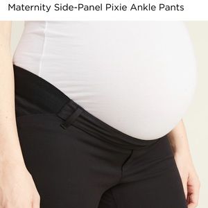 Old navy maternity pants size 4